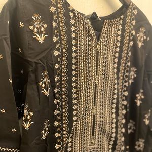 Lawn kurta chineyere